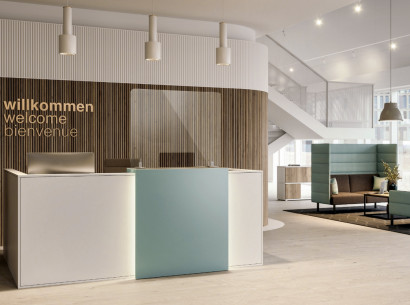 Empfangsbereich im Scandinavian Design mit - Pape und Rohde Büroeinrichtungen Willich - Assmann Möbel